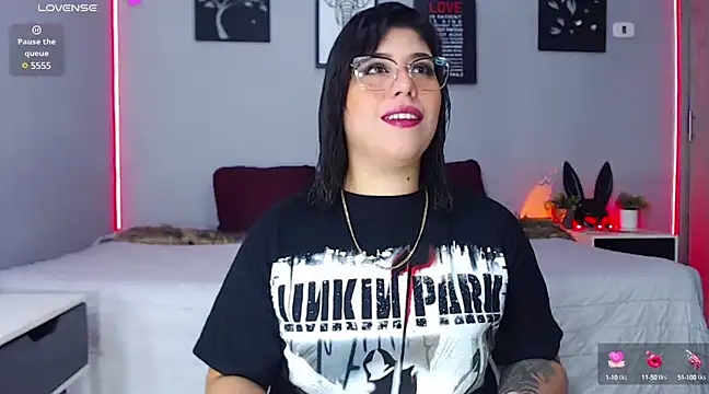 Veronika metal online show from 02/25/25, 12:34