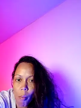 Snapshot of Sheila_Sazs1 chatting on 10/28/25, 04:49 Sheila Sazs1 online show from 10/28/25, 04:49