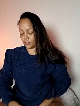 Snapshot of Sheila_Sazs1 chatting on 11/28/25, 04:04 Sheila Sazs1 online show from 11/28/25, 04:04