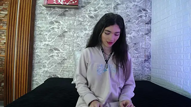 MaeveKuro online show from 09/09/25, 03:06