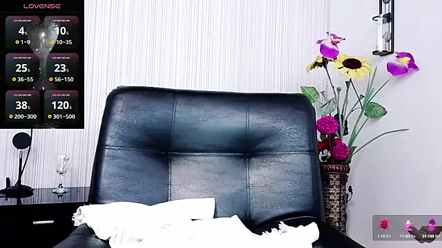 anastaciafire25 online show from 03/03/25, 07:39