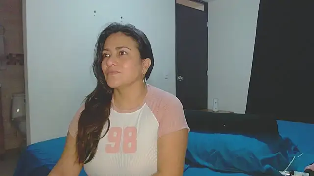 roxanasexy2025 online show from 11/24/25, 12:38