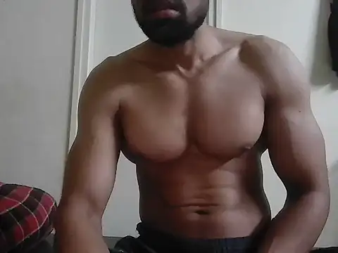 Snapshot of fitbuddy1 chatting on 06/14/26, 06:21 fitbuddy1 online show from 06/14/26, 06:21