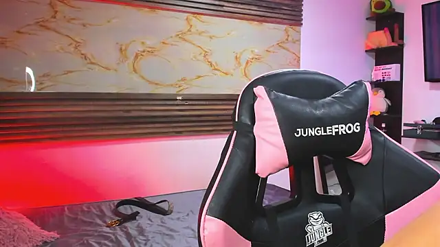 Cloe roouse online show from 03/13/26, 07:42