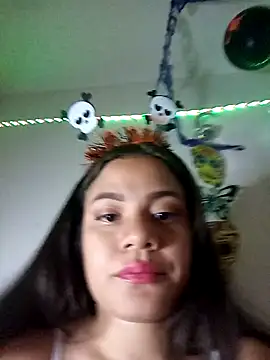 Valen thompsom 002 online show from 10/22/25, 04:18