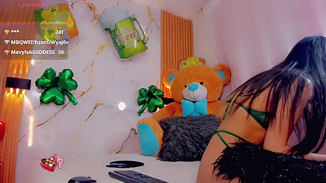 ValeriCardenas online show from 03/17/25, 12:25