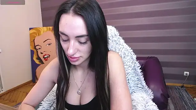 JenniferStone online show from 04/29/26, 07:01