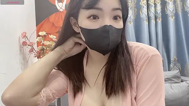 shishi 101 online show from 11/19/25, 02:28