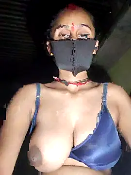 Snapshot of Divya_Chandok chatting on 10/06/25, 07:55 Divya Chandok online show from 10/06/25, 07:55