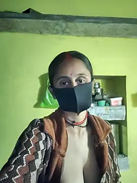 Snapshot of Divya_Chandok chatting on 11/16/25, 04:45 Divya Chandok online show from 11/16/25, 04:45