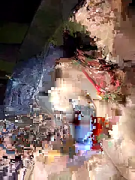 Snapshot of Divya_Chandok chatting on 12/02/25, 08:52 Divya Chandok online show from 12/02/25, 08:52