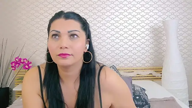 BeliseChappelleX online show from 12/19/25, 07:10