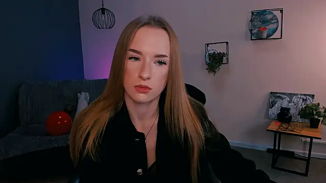 doll vey online show from 02/28/25, 03:37