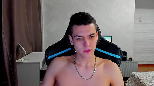 TravisRevas online show from 03/04/25, 05:34