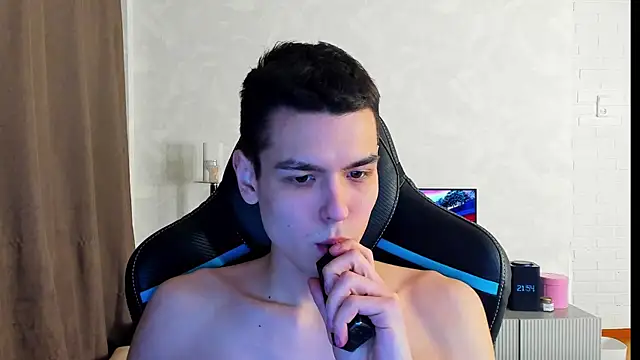 TravisRevas online show from 03/13/25, 06:56