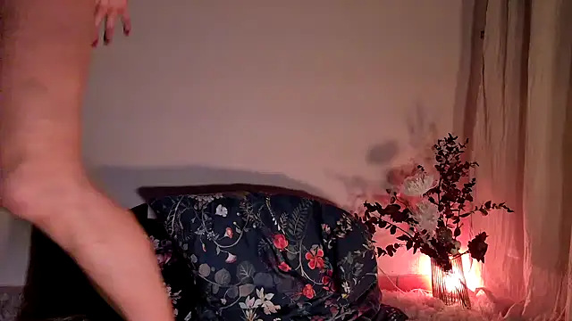 Snapshot of Rosemarie_Blu chatting on 01/17/26, 06:29 Rosemarie Blu online show from 01/17/26, 06:29