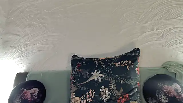 Snapshot of Rosemarie_Blu chatting on 03/01/26, 08:33 Rosemarie Blu online show from 03/01/26, 08:33