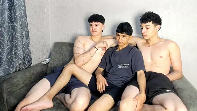 persy sexxx18 online show from 03/19/26, 07:40