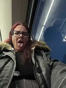 Snapshot of NataKitten chatting on 03/08/26, 04:22 NataKitten online show from 03/08/26, 04:22