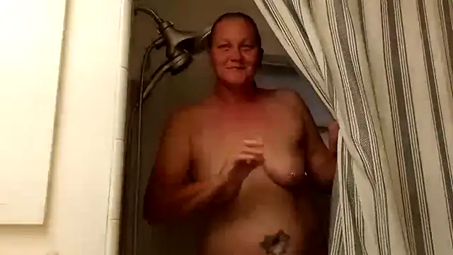 wetnwildforyou online show from 09/12/25, 11:04