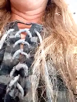 wetnwildforyou online show from 09/20/25, 04:52