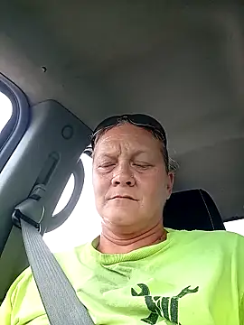 wetnwildforyou online show from 09/22/25, 04:09