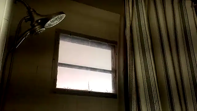 wetnwildforyou online show from 09/23/25, 08:01