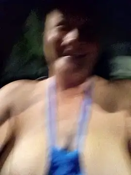 wetnwildforyou online show from 09/25/25, 03:43