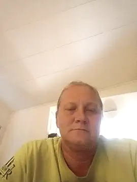 wetnwildforyou online show from 09/29/25, 06:13