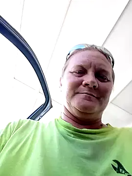 wetnwildforyou online show from 10/06/25, 06:49