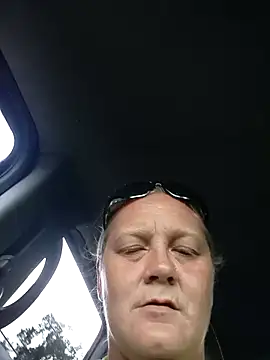 wetnwildforyou online show from 10/16/25, 10:44