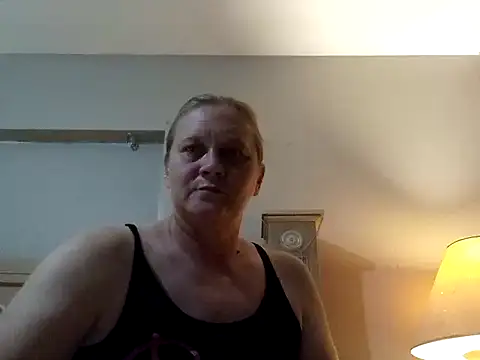 wetnwildforyou online show from 11/19/25, 12:32