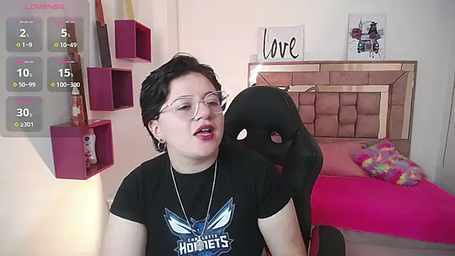 safyka online show from 11/06/25, 03:07