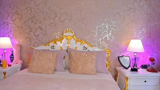 ScarlettWallace online show from 11/16/25, 08:58