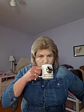 Snapshot of Victoriatv1 chatting on 03/14/26, 11:10 Victoriatv1 online show from 03/14/26, 11:10