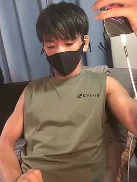 Snapshot of pandesal_aki chatting on 09/16/25, 02:40 pandesal aki online show from 09/16/25, 02:40