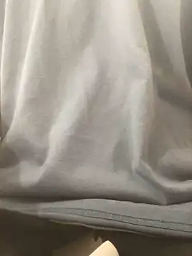 Snapshot of pandesal_aki chatting on 10/04/25, 01:53 pandesal aki online show from 10/04/25, 01:53