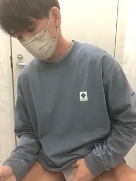 Snapshot of pandesal_aki chatting on 12/03/25, 10:24 pandesal aki online show from 12/03/25, 10:24