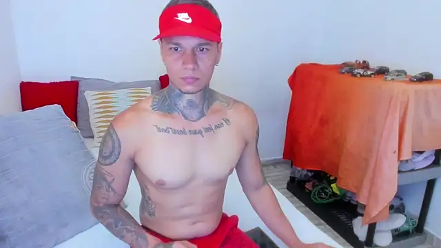 Snapshot of damian_c12 chatting on 03/04/25, 12:39 damian c12 online show from 03/04/25, 12:39