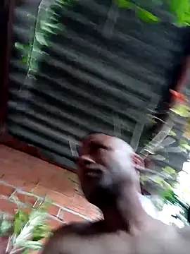 Snapshot of Poptrezegostoso chatting on 11/29/25, 08:56 Poptrezegostoso online show from 11/29/25, 08:56