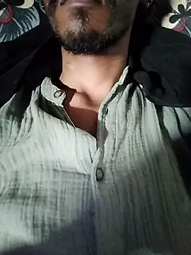 Snapshot of BlackDog__69 chatting on 01/11/26, 12:37 BlackDog 69 online show from 01/11/26, 12:37