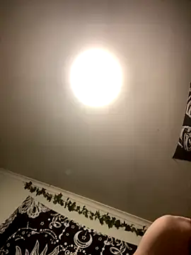 1Zoey101 online show from 11/19/25, 12:49