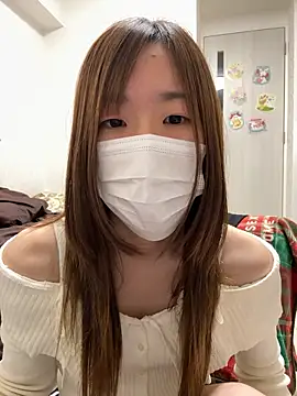 Snapshot of daiyo_kai_Gutara chatting on 04/08/26, 01:33 daiyo kai Gutara online show from 04/08/26, 01:33