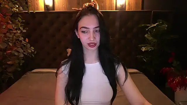 WildKittenX  online show from 05/03/26, 05:46