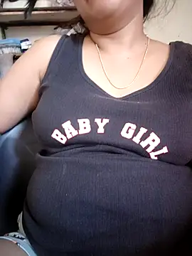 Snapshot of pallu_telgu_kannada chatting on 02/11/26, 07:46 pallu telgu kannada online show from 02/11/26, 07:46