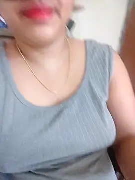 Snapshot of pallu_telgu_kannada chatting on 02/26/26, 05:50 pallu telgu kannada online show from 02/26/26, 05:50