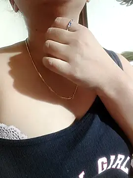 Snapshot of pallu_telgu_kannada chatting on 03/22/26, 01:36 pallu telgu kannada online show from 03/22/26, 01:36