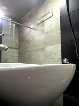 Snapshot of Mila_LS chatting on 09/30/25, 01:16 Mila LS online show from 09/30/25, 01:16