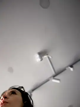 Snapshot of Mila_LS chatting on 10/26/25, 12:55 Mila LS online show from 10/26/25, 12:55