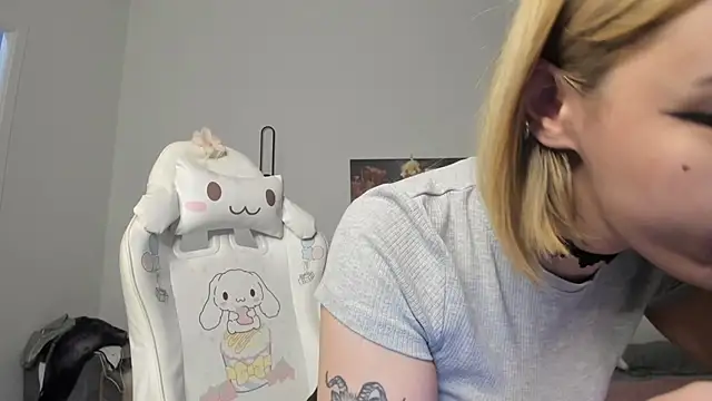 ka00ru chan online show from 06/11/26, 02:26
